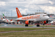 easyJet Airbus A319-111 (G-EZDB) at  Hamburg - Fuhlsbuettel (Helmut Schmidt), Germany