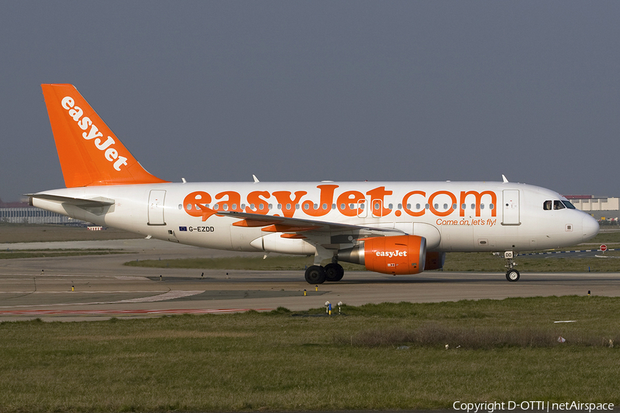 easyJet Airbus A319-111 (G-EZDD) | Photo 272882