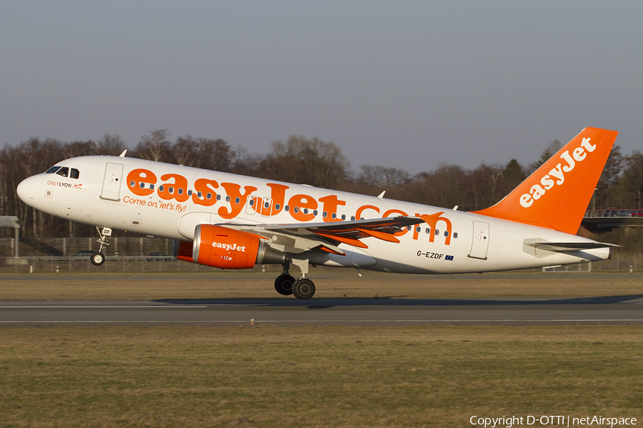 easyJet Airbus A319-111 (G-EZDF) | Photo 347165