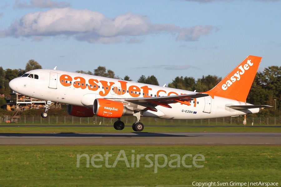 easyJet Airbus A319-111 (G-EZDH) | Photo 192635
