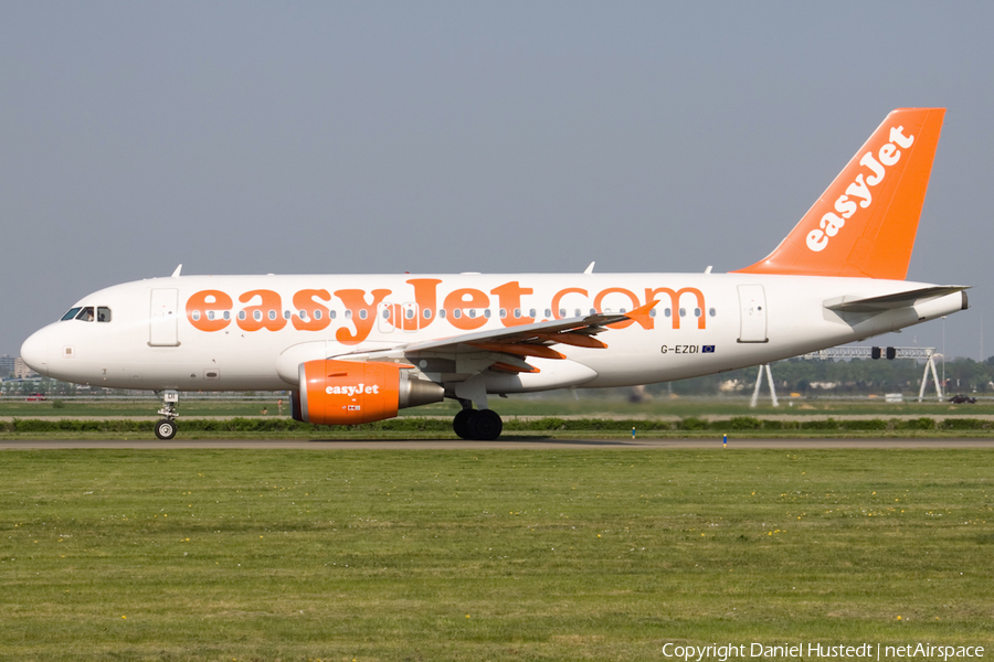 easyJet Airbus A319-111 (G-EZDI) | Photo 550787