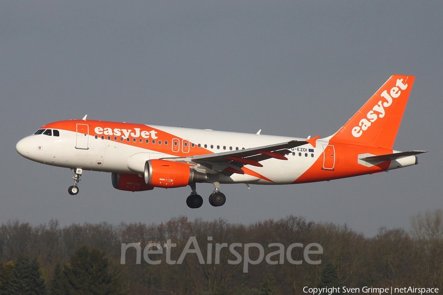 easyJet Airbus A319-111 (G-EZDI) | Photo 222519