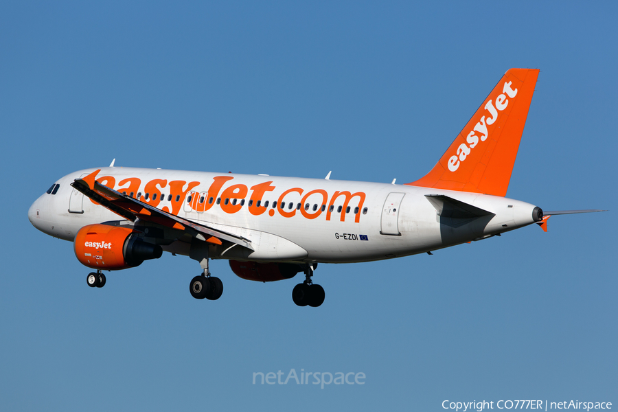 easyJet Airbus A319-111 (G-EZDI) | Photo 57295