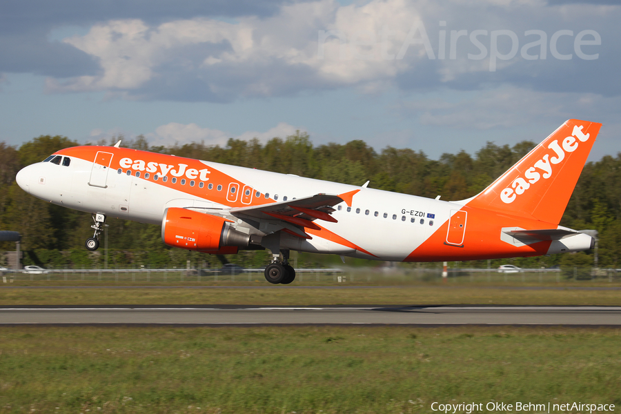 easyJet Airbus A319-111 (G-EZDI) | Photo 323973
