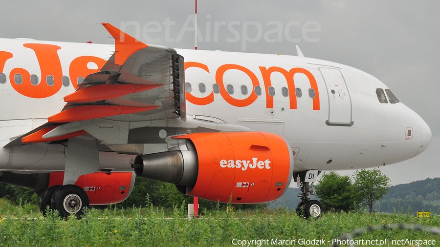easyJet Airbus A319-111 (G-EZDI) | Photo 387741