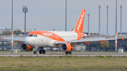 easyJet Airbus A319-111 (G-EZDJ) at  Berlin Brandenburg, Germany