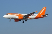 easyJet Airbus A319-111 (G-EZDK) at  Hamburg - Fuhlsbuettel (Helmut Schmidt), Germany