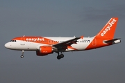 easyJet Airbus A319-111 (G-EZDK) at  Hamburg - Fuhlsbuettel (Helmut Schmidt), Germany