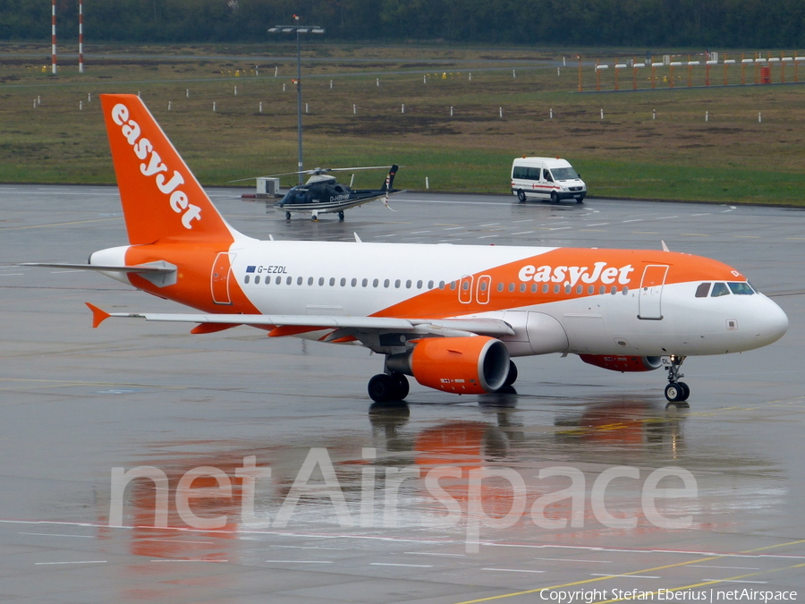 easyJet Airbus A319-111 (G-EZDL) | Photo 426467