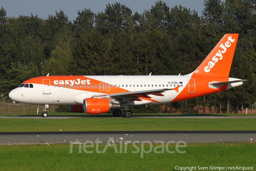 easyJet Airbus A319-111 (G-EZDL) | Photo 124143
