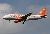 easyJet Airbus A319-111 (G-EZDM) at  Belfast / Aldergrove - International, United Kingdom