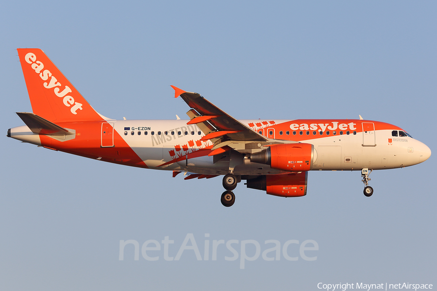 easyJet Airbus A319-111 (G-EZDN) | Photo 367738