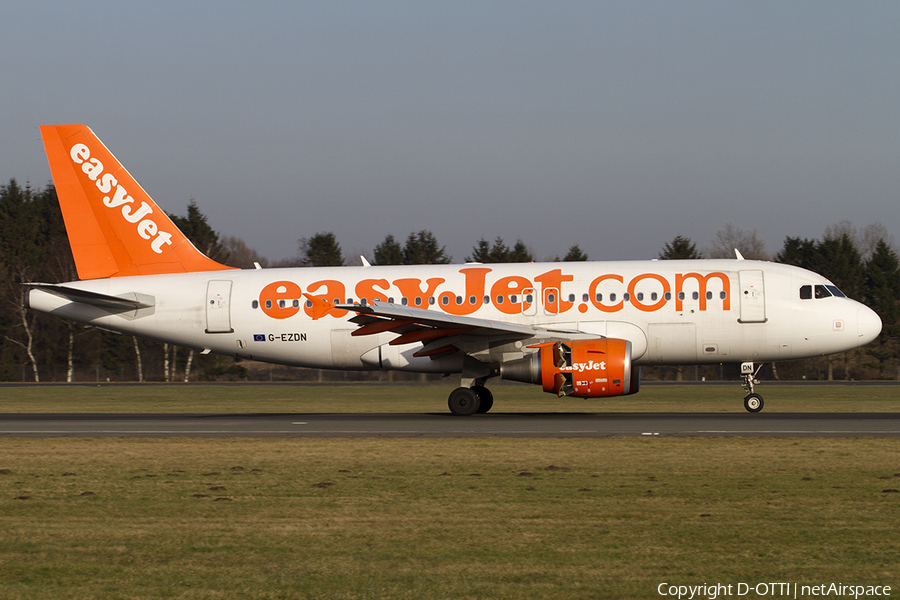 easyJet Airbus A319-111 (G-EZDN) | Photo 476917