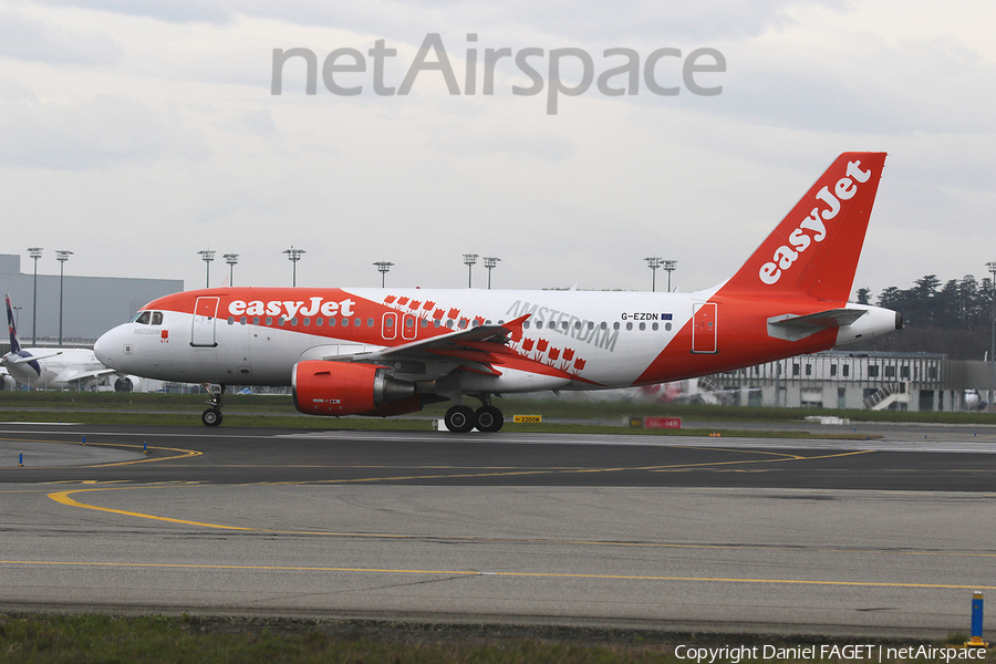 easyJet Airbus A319-111 (G-EZDN) | Photo 356154