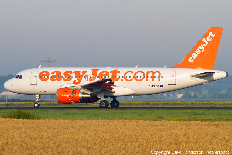 easyJet Airbus A319-111 (G-EZDO) | Photo 11362