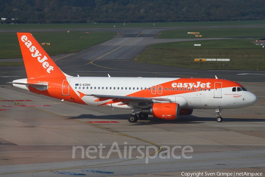 easyJet Airbus A319-111 (G-EZDO) | Photo 228963