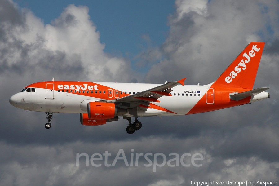 easyJet Airbus A319-111 (G-EZDO) | Photo 86974