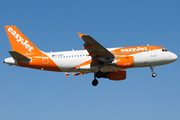 easyJet Airbus A319-111 (G-EZDO) at  Hamburg - Fuhlsbuettel (Helmut Schmidt), Germany