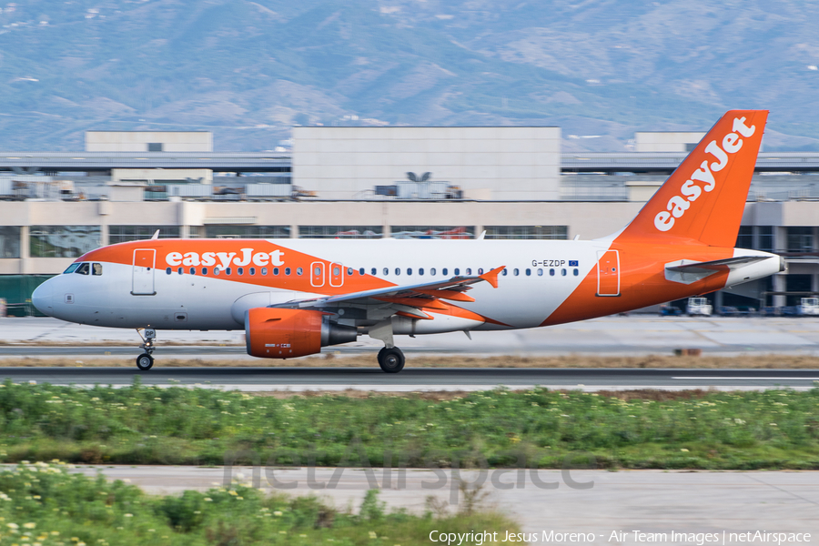 easyJet Airbus A319-111 (G-EZDP) | Photo 171108