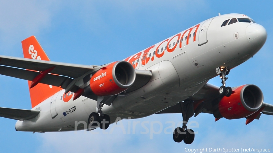 easyJet Airbus A319-111 (G-EZDP) | Photo 212094