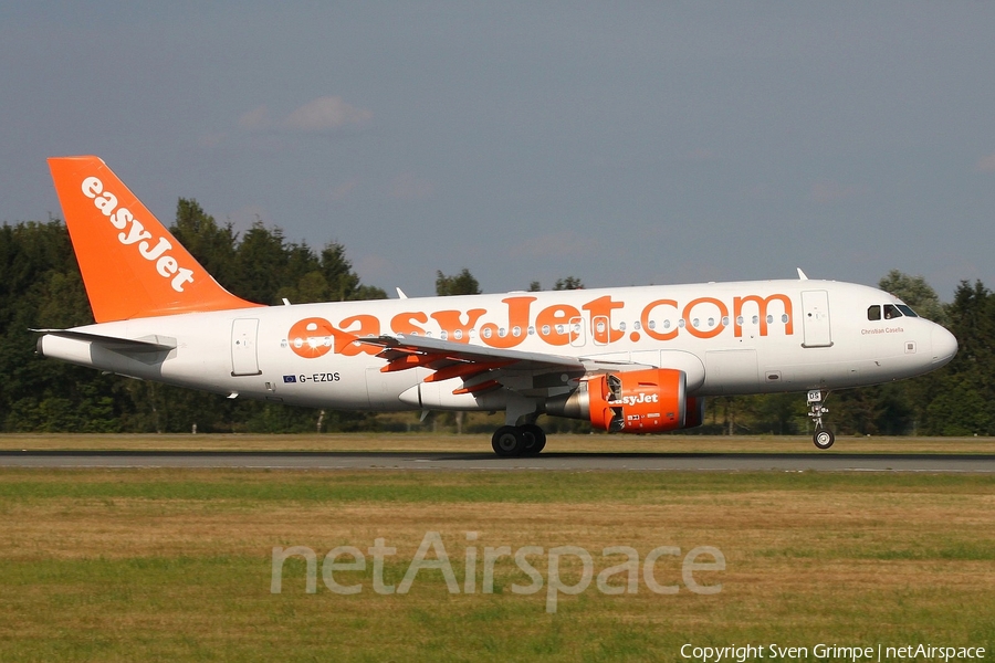 easyJet Airbus A319-111 (G-EZDS) | Photo 53620