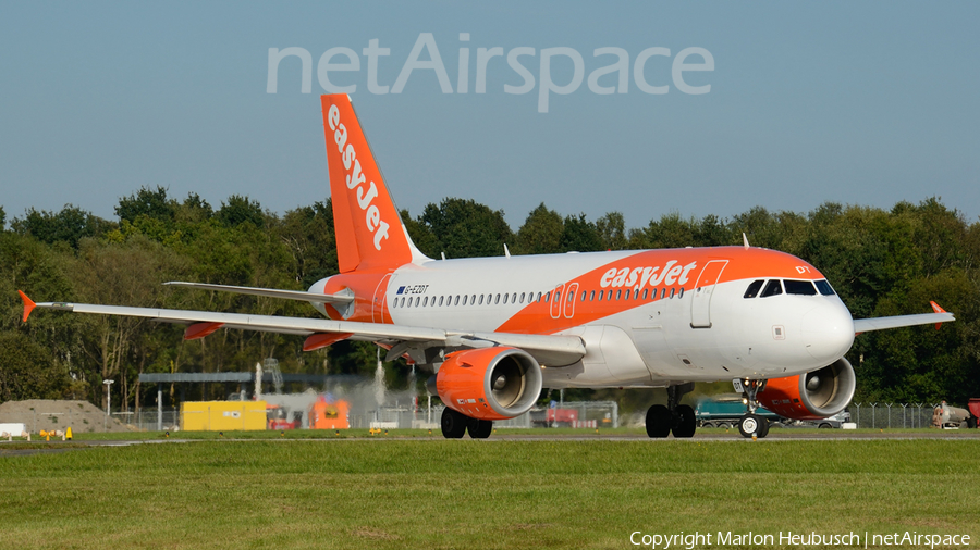 easyJet Airbus A319-111 (G-EZDT) | Photo 123820