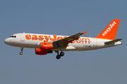 easyJet Airbus A319-111 (G-EZDT) at  Palma De Mallorca - Son San Juan, Spain