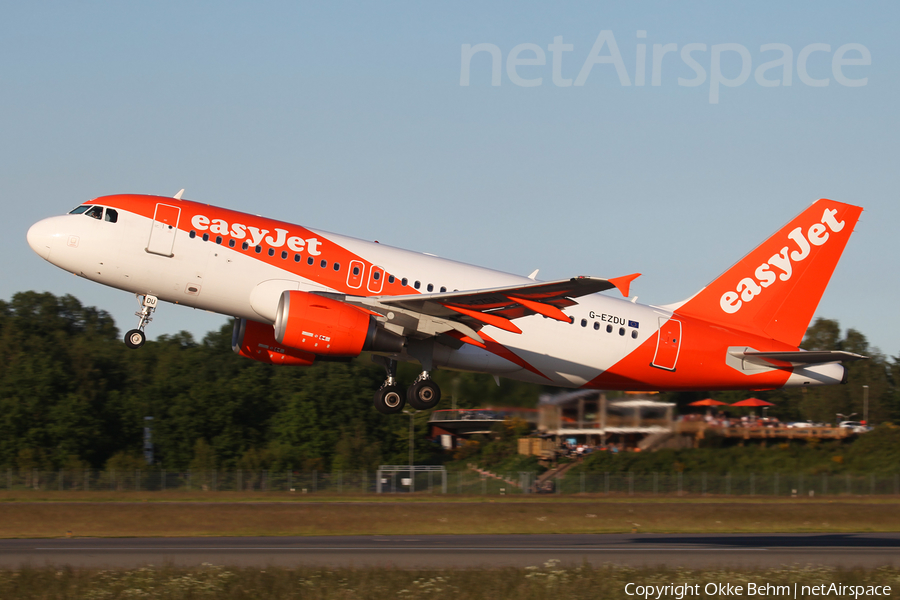 easyJet Airbus A319-111 (G-EZDU) | Photo 166359