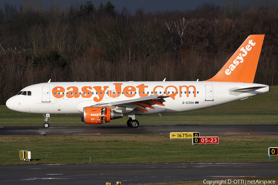 easyJet Airbus A319-111 (G-EZDU) | Photo 472409