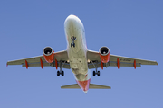 easyJet Airbus A319-111 (G-EZDV) at  Barcelona - El Prat, Spain