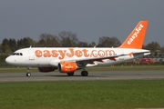 easyJet Airbus A319-111 (G-EZDV) at  Hamburg - Fuhlsbuettel (Helmut Schmidt), Germany