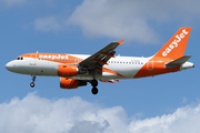 easyJet Airbus A319-111 (G-EZDV) at  London - Gatwick, United Kingdom