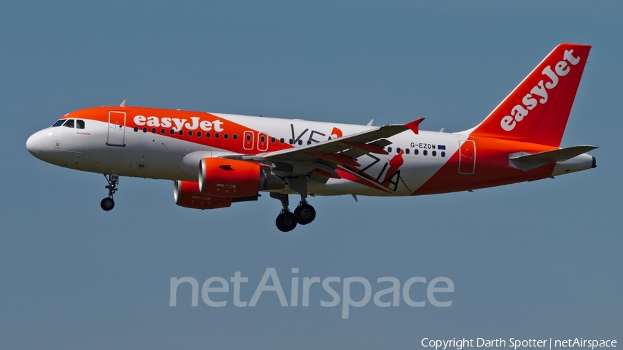 easyJet Airbus A319-111 (G-EZDW) | Photo 235439