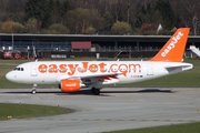 easyJet Airbus A319-111 (G-EZDW) at  Hamburg - Fuhlsbuettel (Helmut Schmidt), Germany