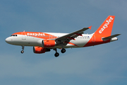 easyJet Airbus A319-111 (G-EZDX) at  Hamburg - Fuhlsbuettel (Helmut Schmidt), Germany