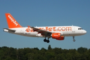 easyJet Airbus A319-111 (G-EZDY) at  Hamburg - Fuhlsbuettel (Helmut Schmidt), Germany