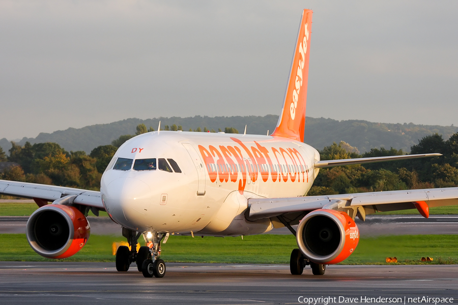 easyJet Airbus A319-111 (G-EZDY) | Photo 105