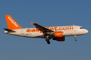 easyJet Airbus A319-111 (G-EZEA) at  Geneva - International, Switzerland