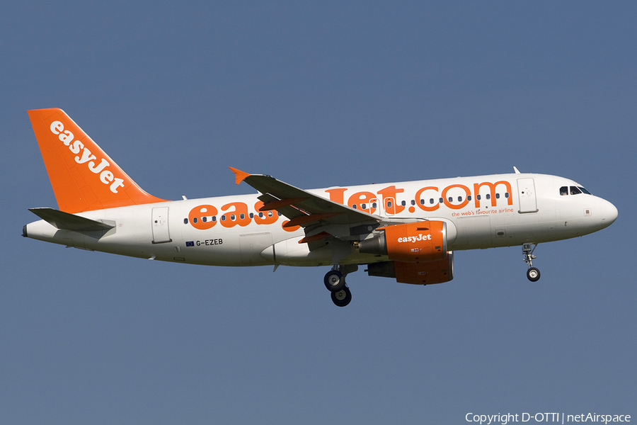 easyJet Airbus A319-111 (G-EZEB) | Photo 276835