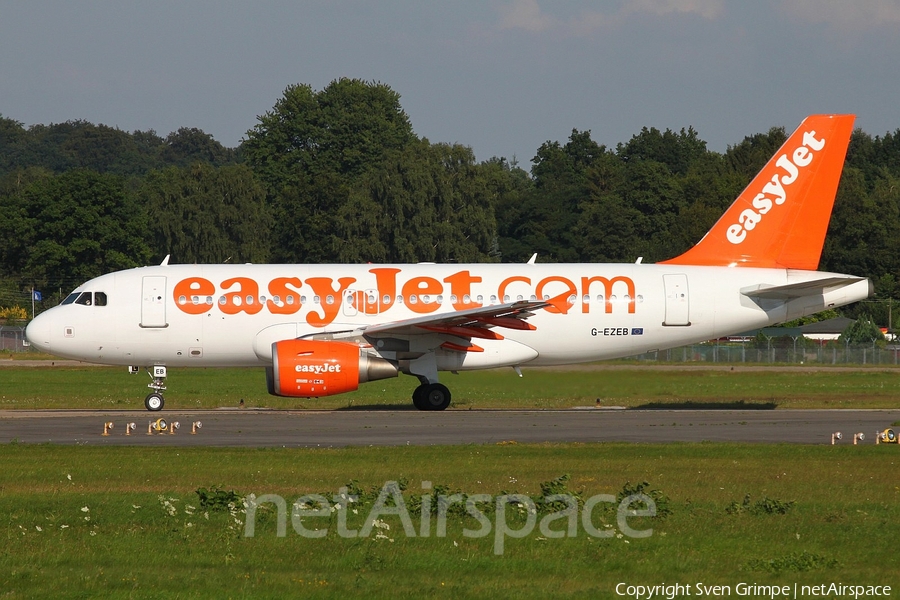 easyJet Airbus A319-111 (G-EZEB) | Photo 52627