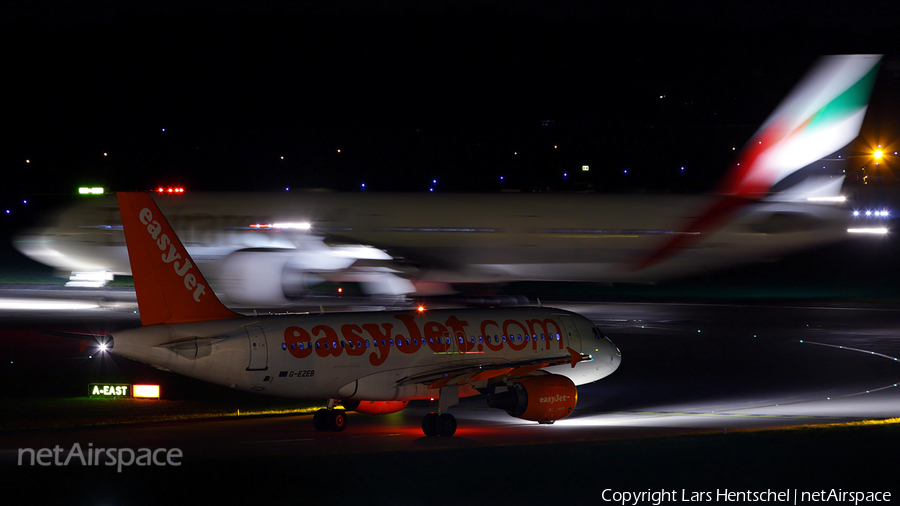 easyJet Airbus A319-111 (G-EZEB) | Photo 87881