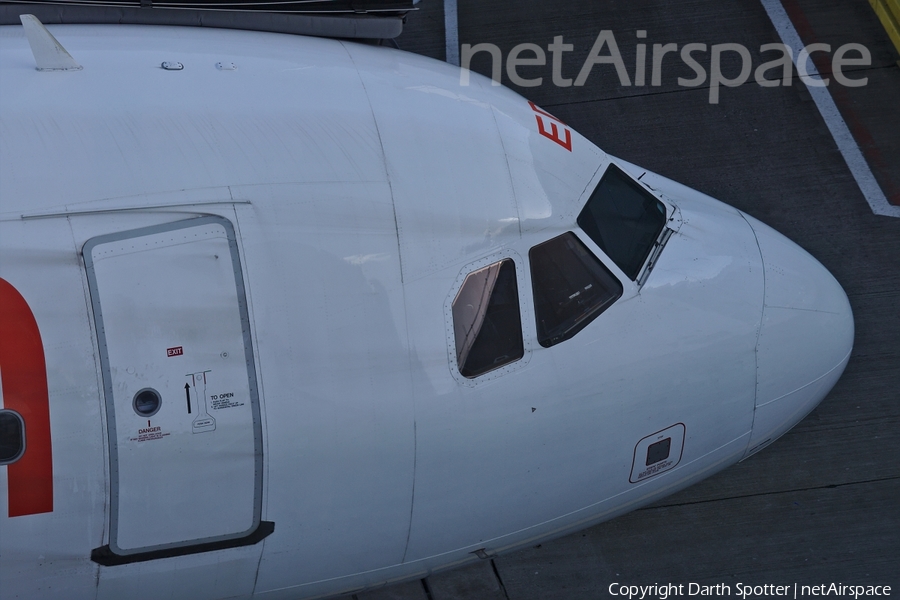 easyJet Airbus A319-111 (G-EZED) | Photo 173302