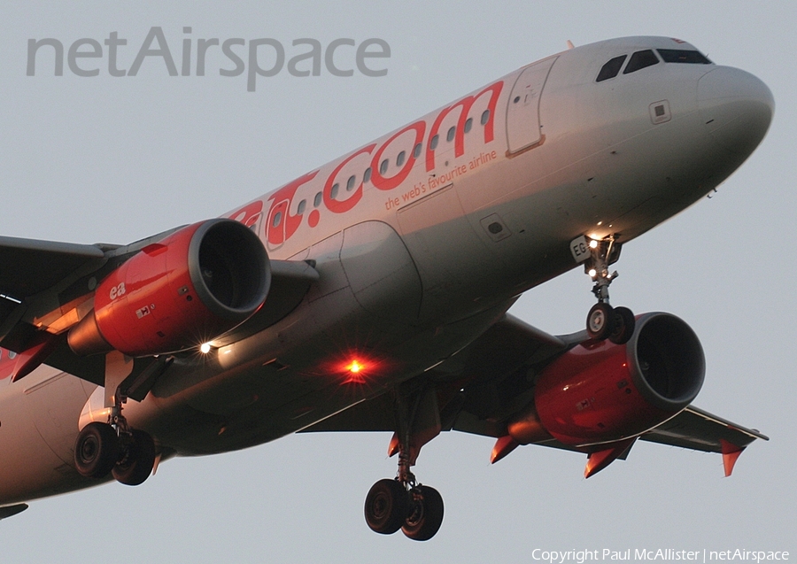 easyJet Airbus A319-111 (G-EZEG) | Photo 3914
