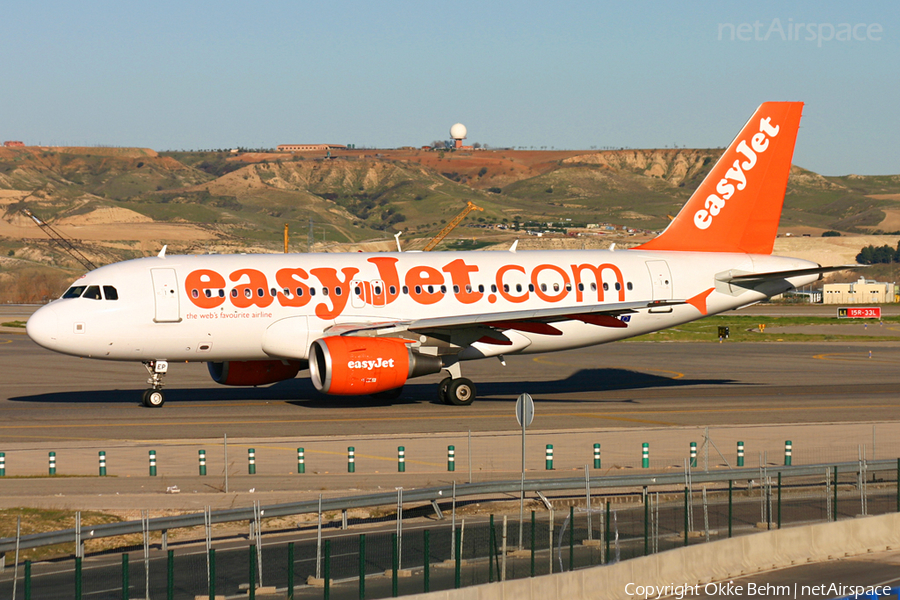 easyJet Airbus A319-111 (G-EZEP) | Photo 42298