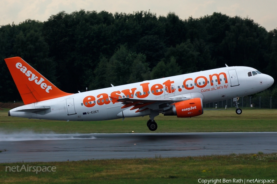 easyJet Airbus A319-111 (G-EZET) | Photo 30252