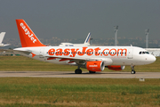 easyJet Airbus A319-111 (G-EZEW) at  Paris - Orly, France