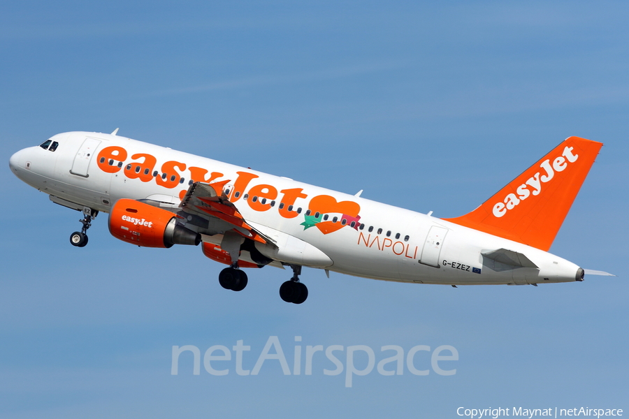 easyJet Airbus A319-111 (G-EZEZ) | Photo 191094