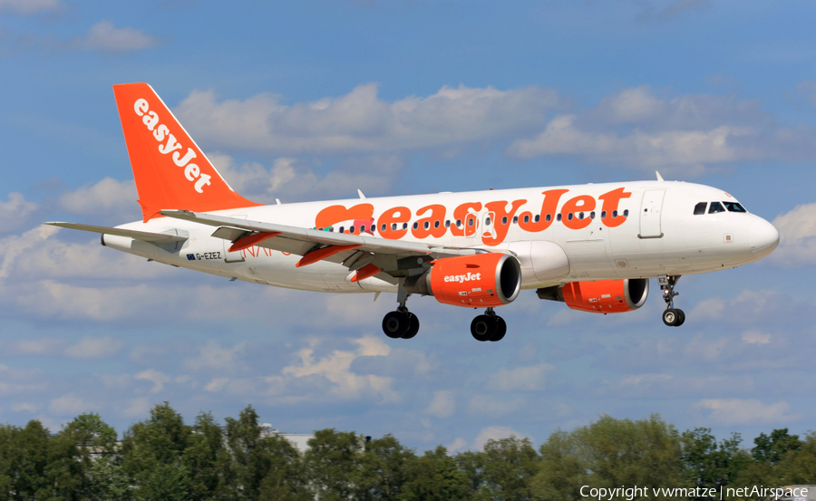 easyJet Airbus A319-111 (G-EZEZ) | Photo 166971
