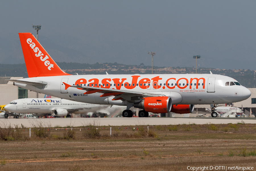 easyJet Airbus A319-111 (G-EZEZ) | Photo 204505