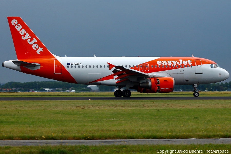 easyJet Airbus A319-111 (G-EZFA) | Photo 173530